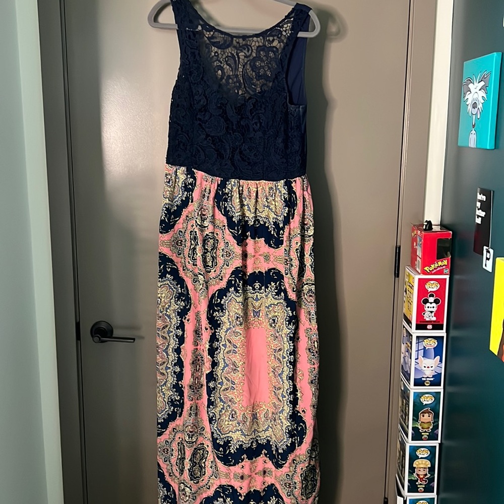 Gently used Charlotte Russe lace bodice max dress.